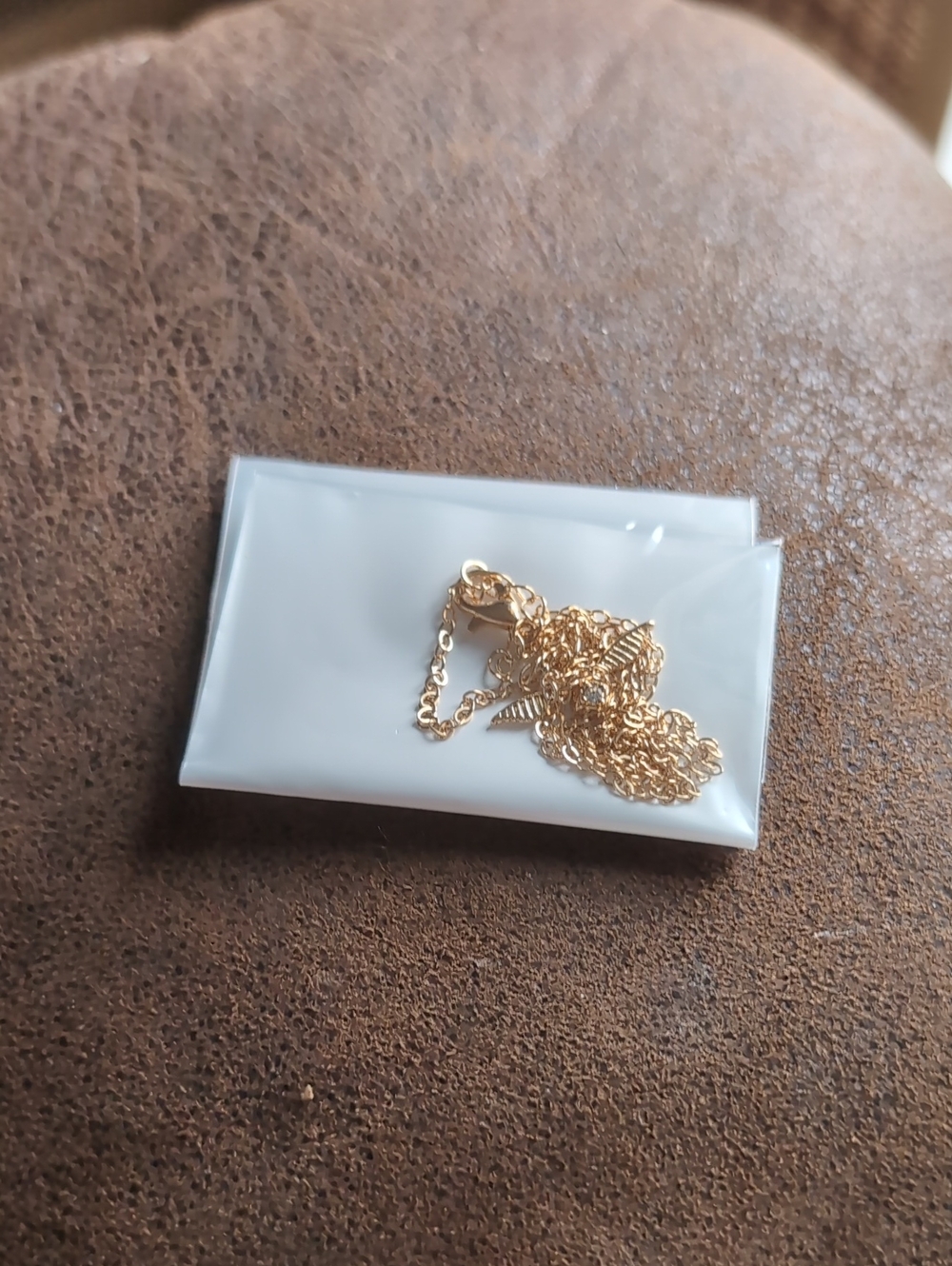 2/16🎈 Golden Snitch Necklace